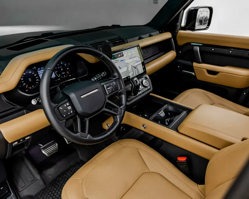 Land Rover Defender 3.0 AT AWD (400 hp) - 9