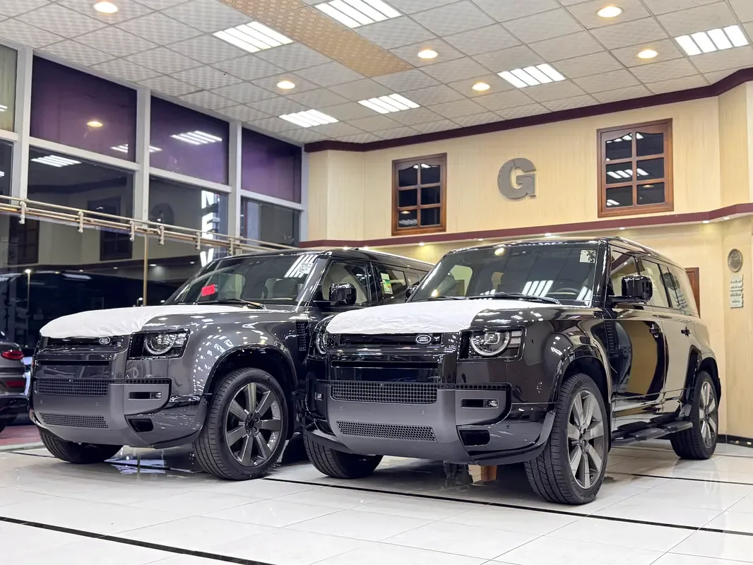 Land Rover Defender 3.0 AT AWD (400 hp) - 3