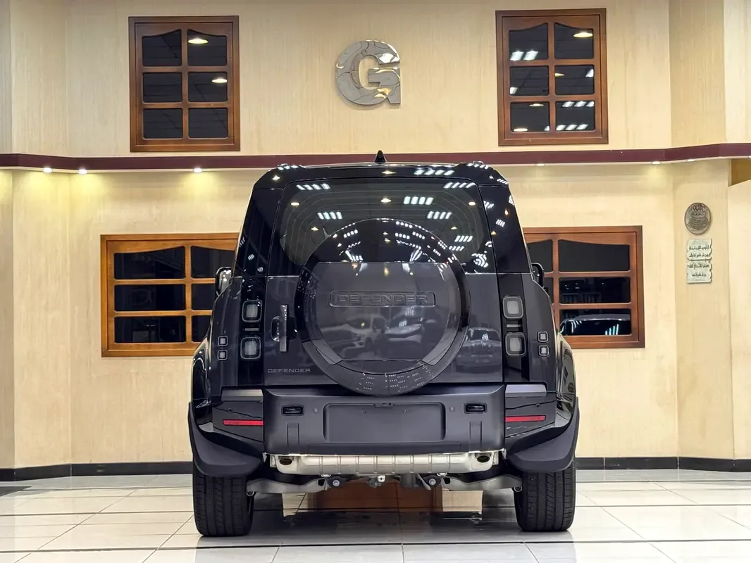 Land Rover Defender 3.0 AT AWD (400 hp) - 5