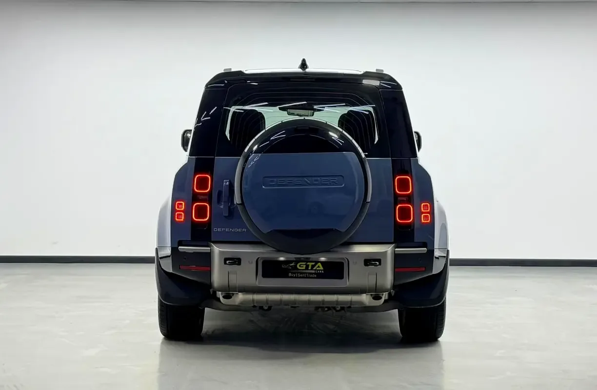 Land Rover Defender 3.0 AT AWD (400 hp) - 5