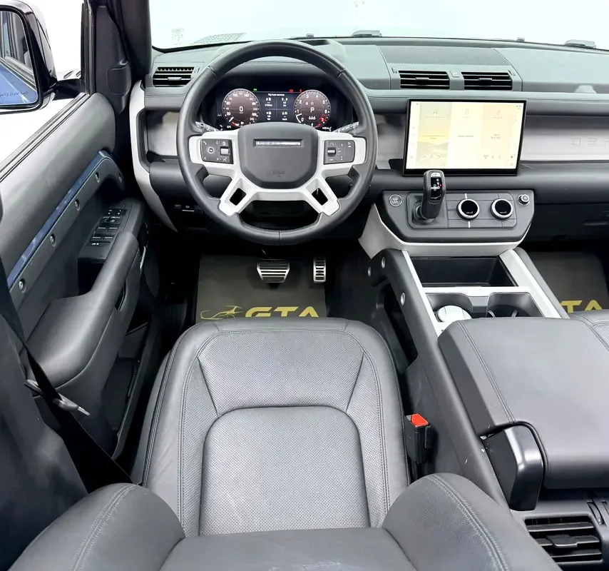 Land Rover Defender 3.0 AT AWD (400 hp) - 14