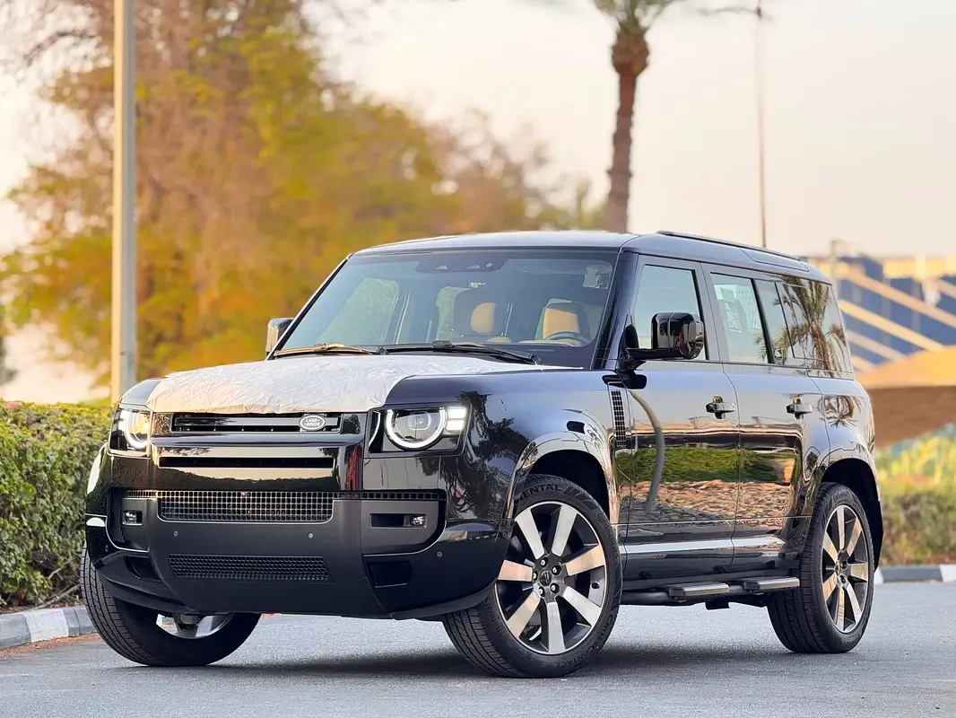 Land Rover Defender 3.0 AT AWD (400 حصان)