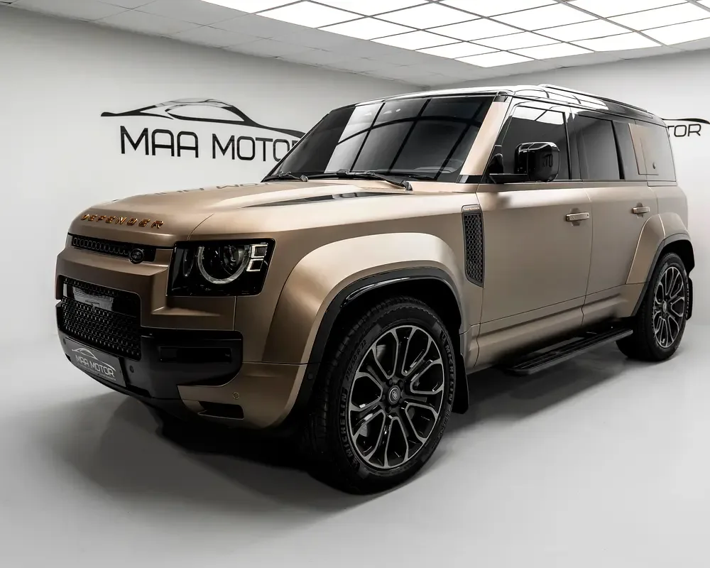 Land Rover Defender 4.4 AT AWD (635 hp)
