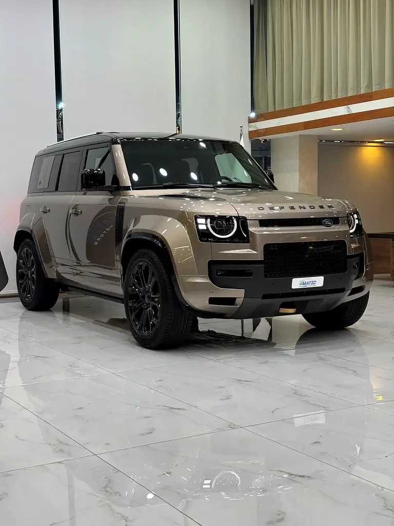 Land Rover Defender 4.4 AT AWD (635 حصان) - 5