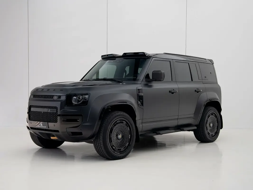 Land Rover Defender 4.4 AT AWD (635 hp) - 2