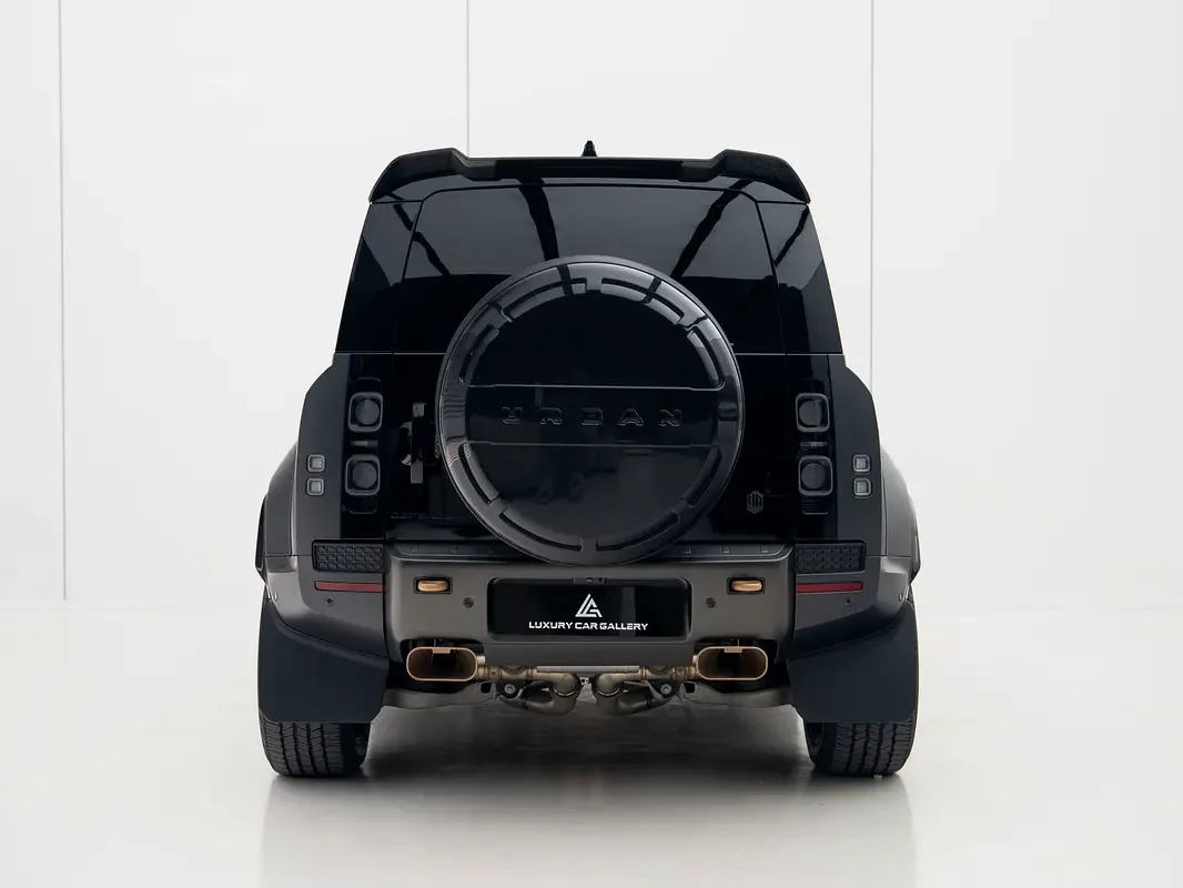 Land Rover Defender 4.4 AT AWD (635 hp) - 15