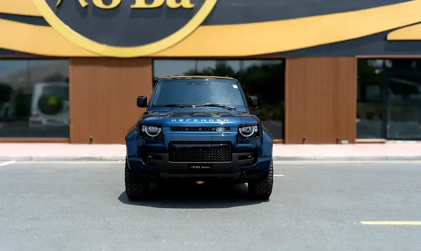 Land Rover Defender 4.4 AT AWD (635 hp) - 2