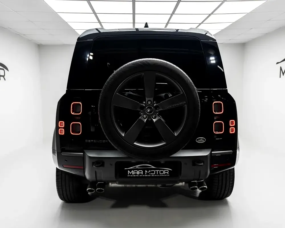 Land Rover Defender 5.0 AT AWD (525 hp) - 5