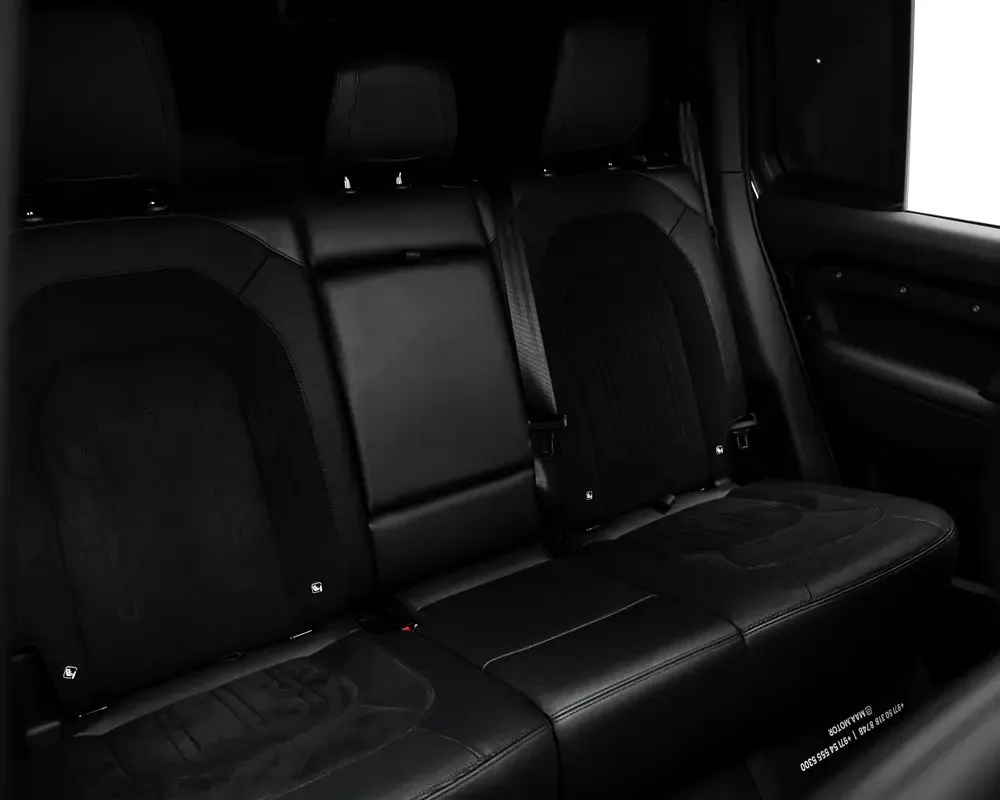Land Rover Defender 5.0 AT AWD (525 hp) - 10