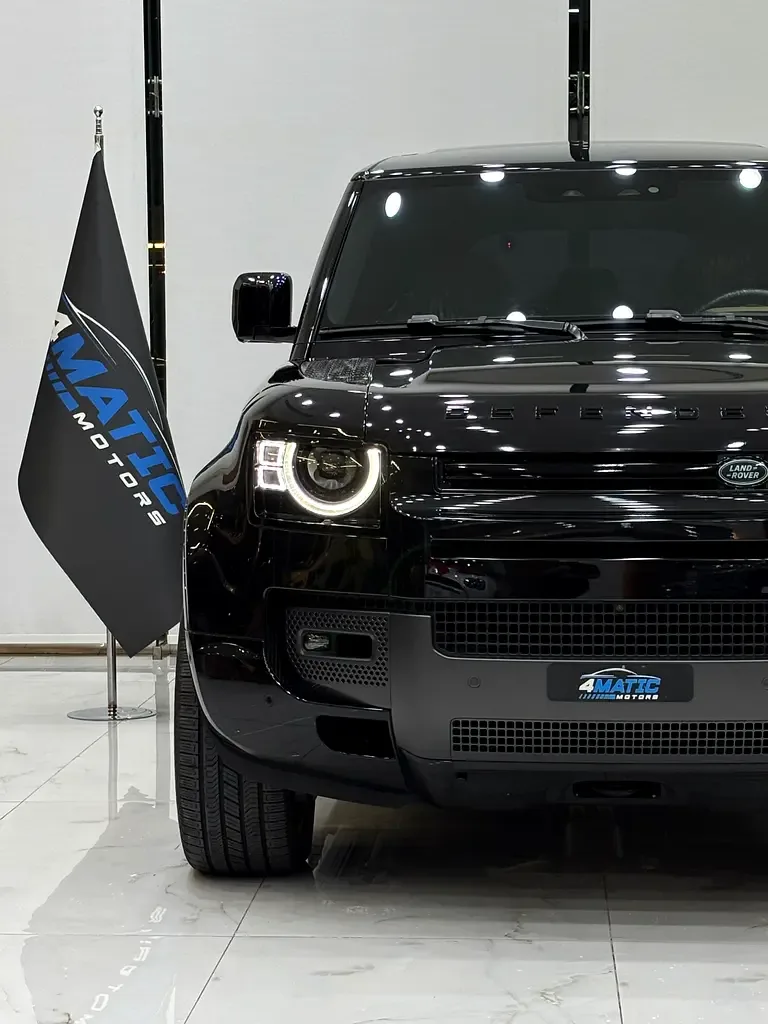 Land Rover Defender 5.0 AT AWD (525 حصان) - 2