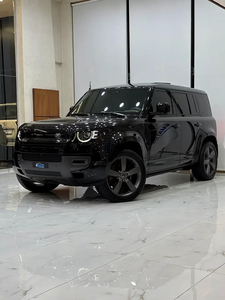 Land Rover Defender 5.0 AT AWD (525 حصان) - 4