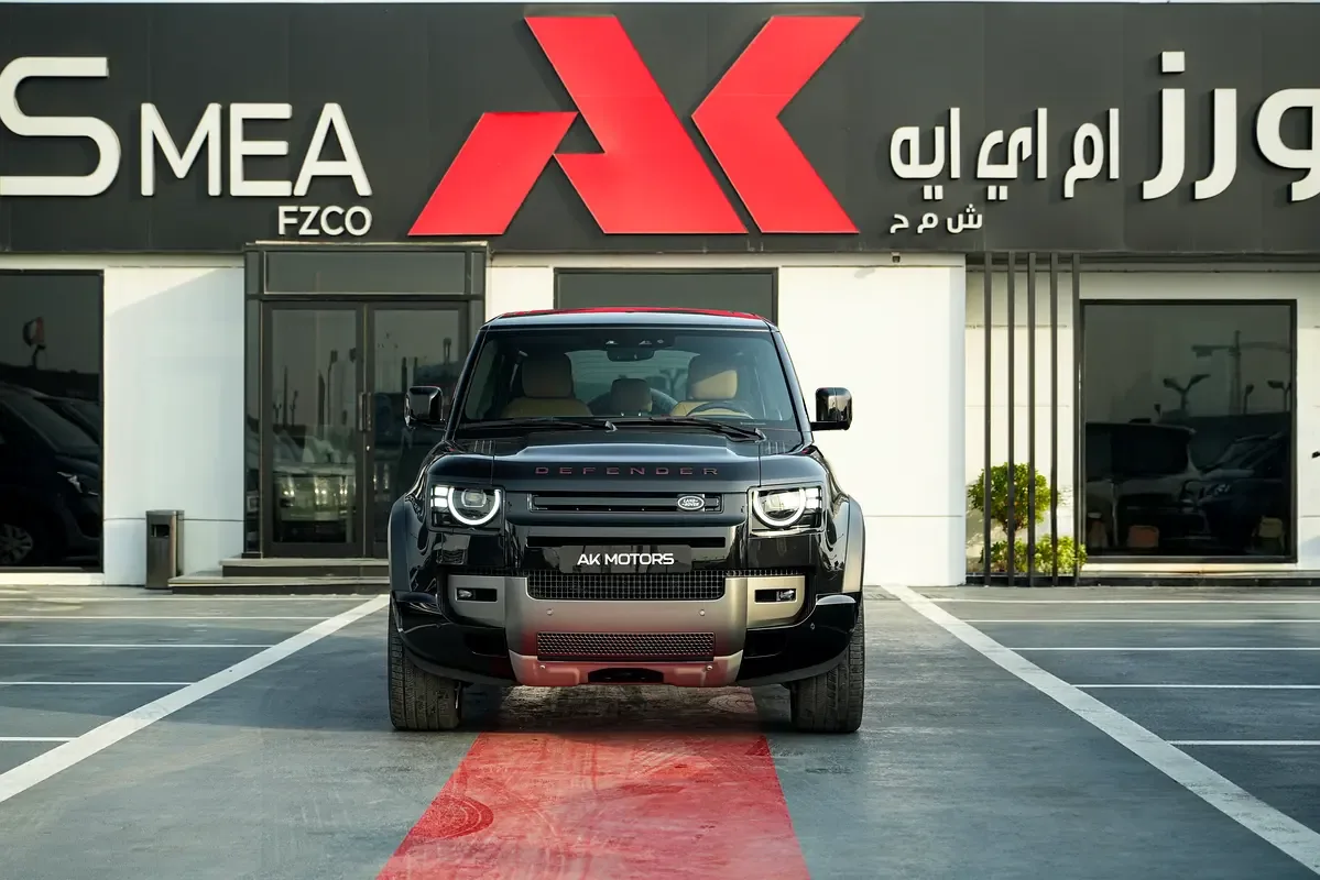Land Rover Defender 5.0 AT AWD (525 hp) - 2