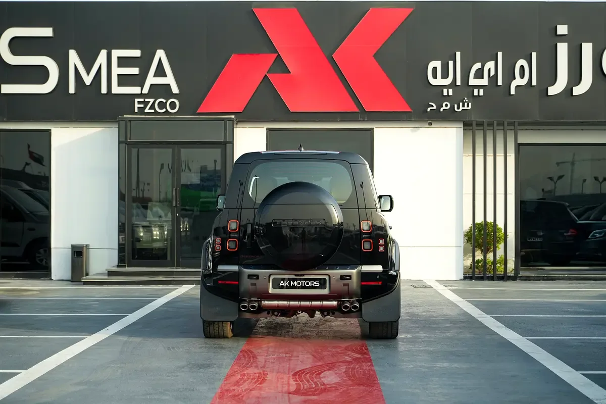 Land Rover Defender 5.0 AT AWD (525 hp) - 5