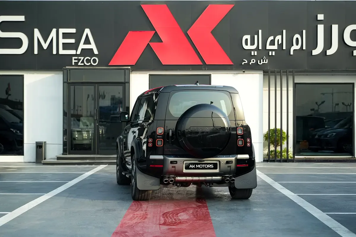 Land Rover Defender 5.0 AT AWD (525 hp) - 6