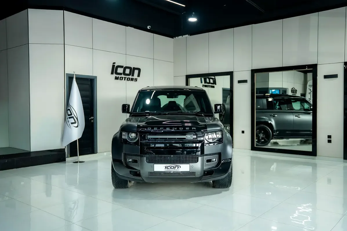 Land Rover Defender 5.0 AT AWD (525 hp) - 2
