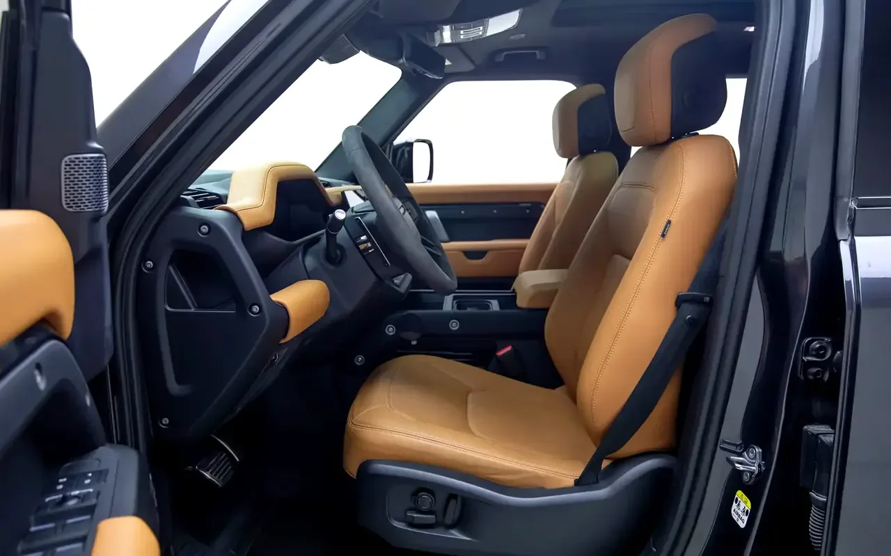 Land Rover Defender 5.0 AT AWD (525 hp) - 8