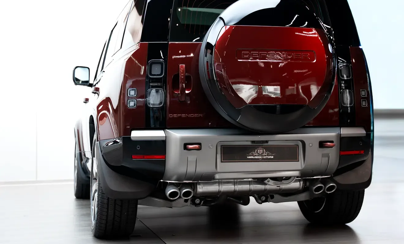 Land Rover Defender 5.0 AT AWD (525 hp) - 19