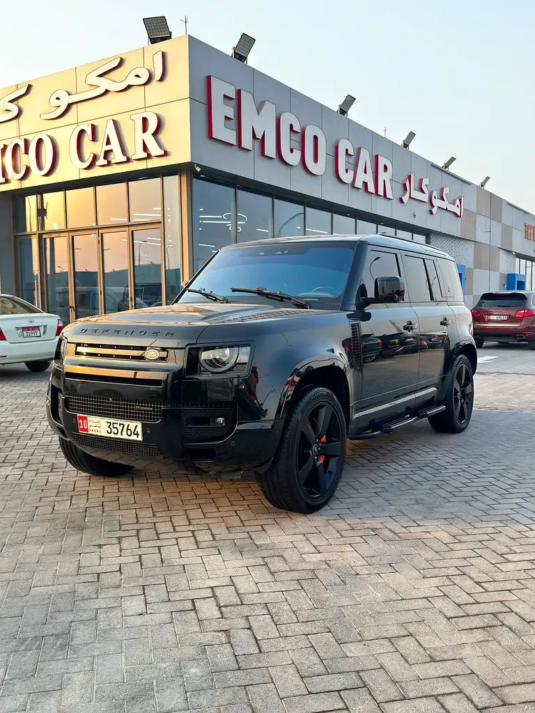 Land Rover Defender hybrid (PHEV) Defender P400e with 404
