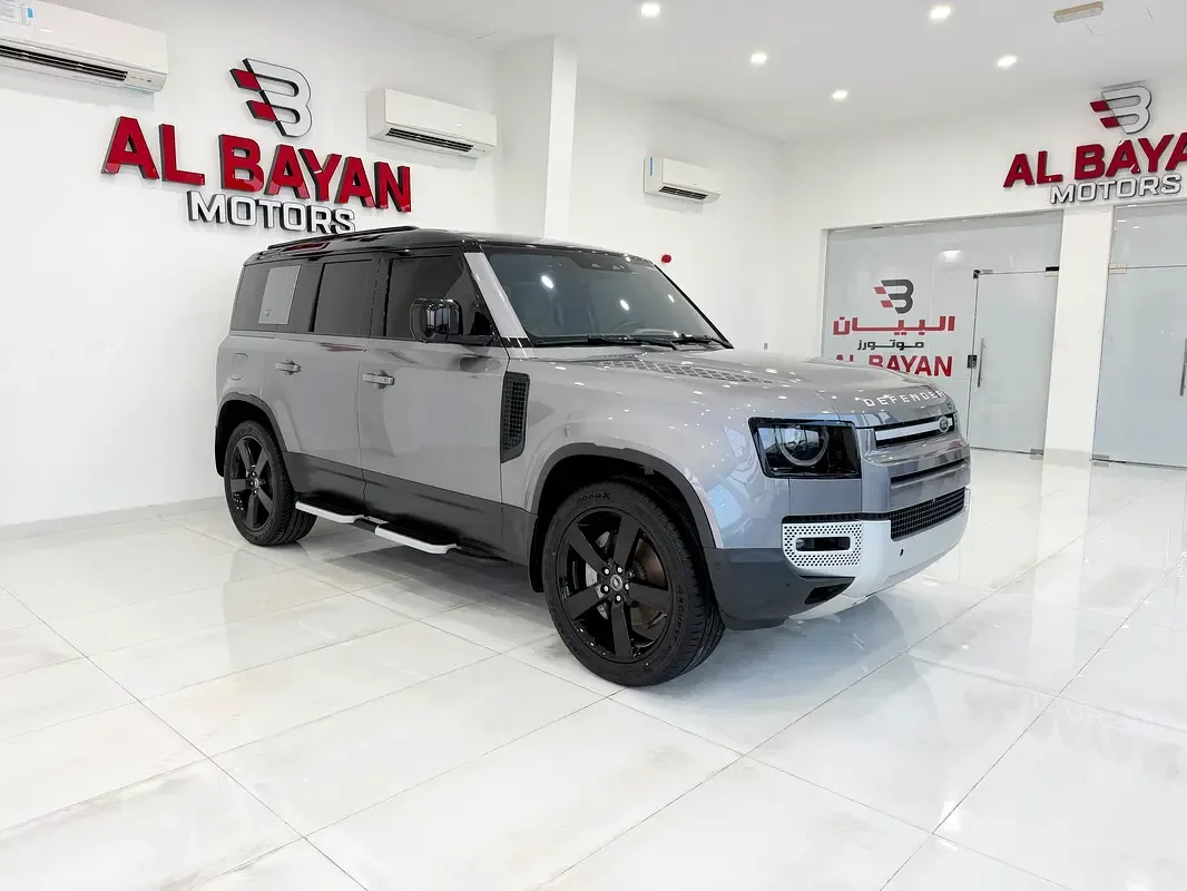 Land Rover Defender hybrid (PHEV) Defender P400e with 404
