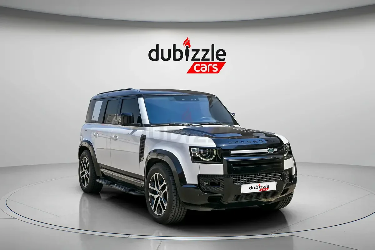 Land Rover Defender hybrid (PHEV) Defender P400e with 404