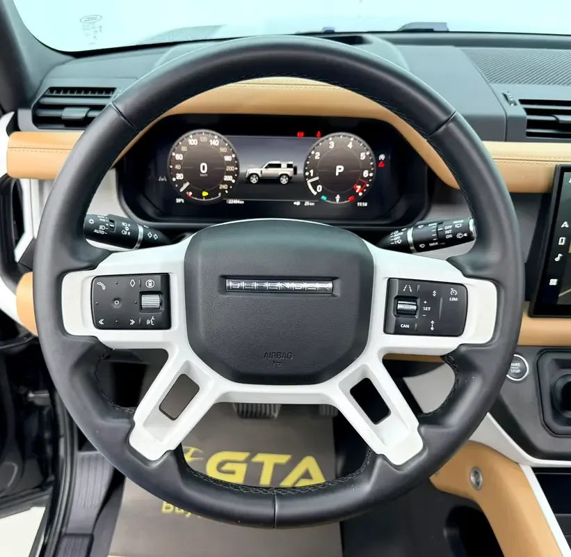 Land Rover Defender هجين (PHEV) Defender P400e with 404 - 7