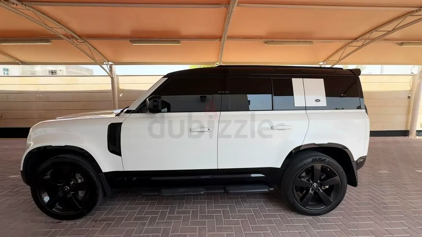 Land Rover Defender هجين (PHEV) Defender P400e with 404 - 5