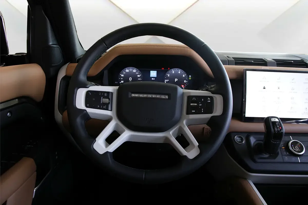 Land Rover Defender هجين (PHEV) Defender P400e with 404 - 15