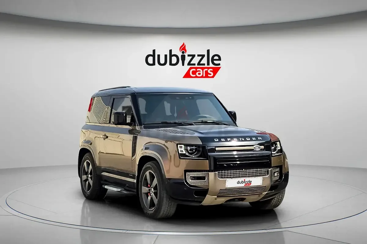 Land Rover Defender هجين (PHEV) Defender P400e with 404