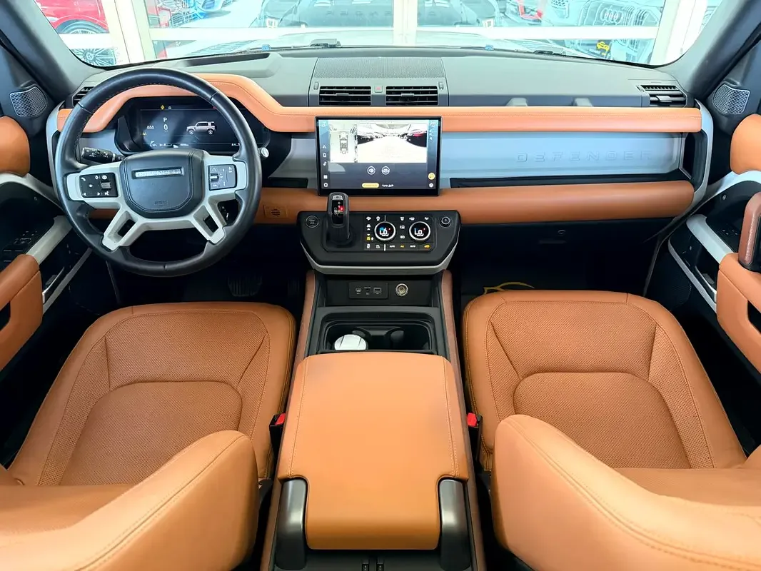 Land Rover Defender hybrid (PHEV) Defender P400e with 404 - 12