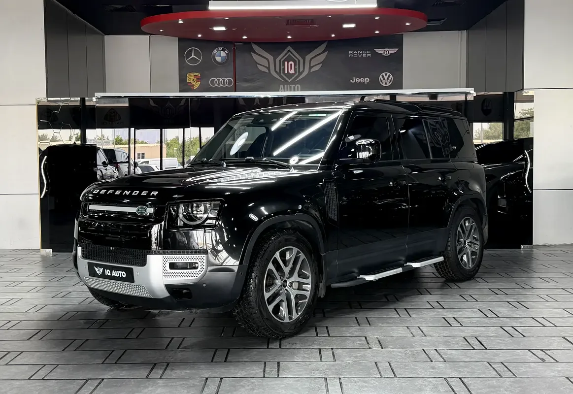 Land Rover Defender hybrid (PHEV) Defender P400e with 404 - 3