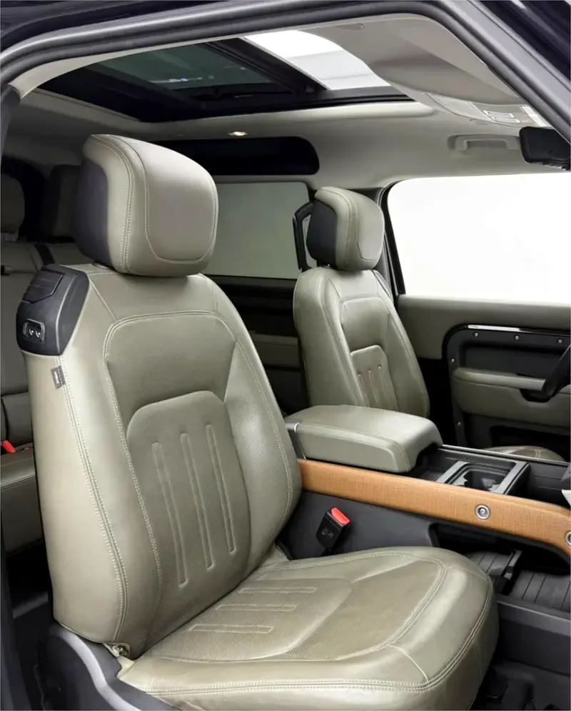 Land Rover Defender هجين (PHEV) Defender P400e with 404 - 13