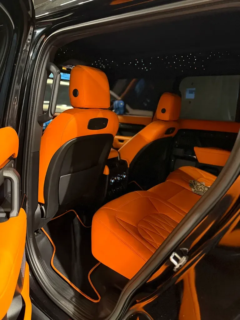 Land Rover Defender hybrid (PHEV) Defender P400e with 404 - 10