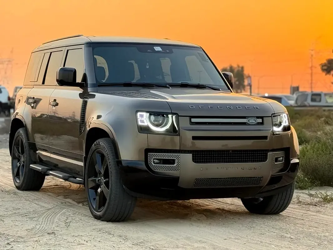 Land Rover Defender هجين (PHEV) Defender P400e with 404 - 2