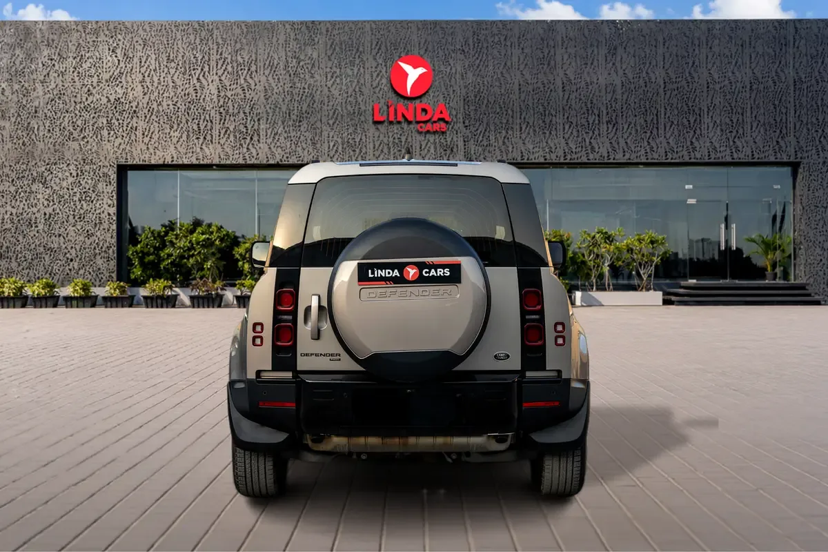 Land Rover Defender هجين (PHEV) Defender P400e with 404 - 4
