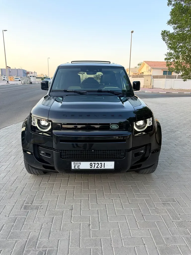 Land Rover Defender هجين (PHEV) Defender P400e with 404 - 15