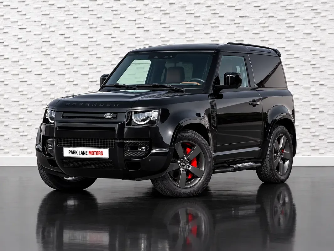 Land Rover Defender hybrid (PHEV) Defender P400e with 404