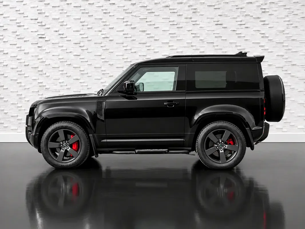 Land Rover Defender hybrid (PHEV) Defender P400e with 404 - 6