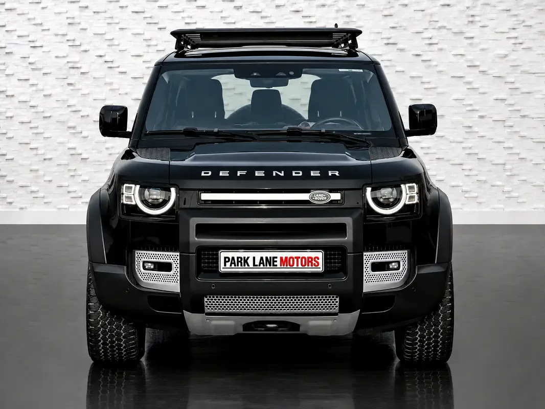 Land Rover Defender hybrid (PHEV) Defender P400e with 404 - 3