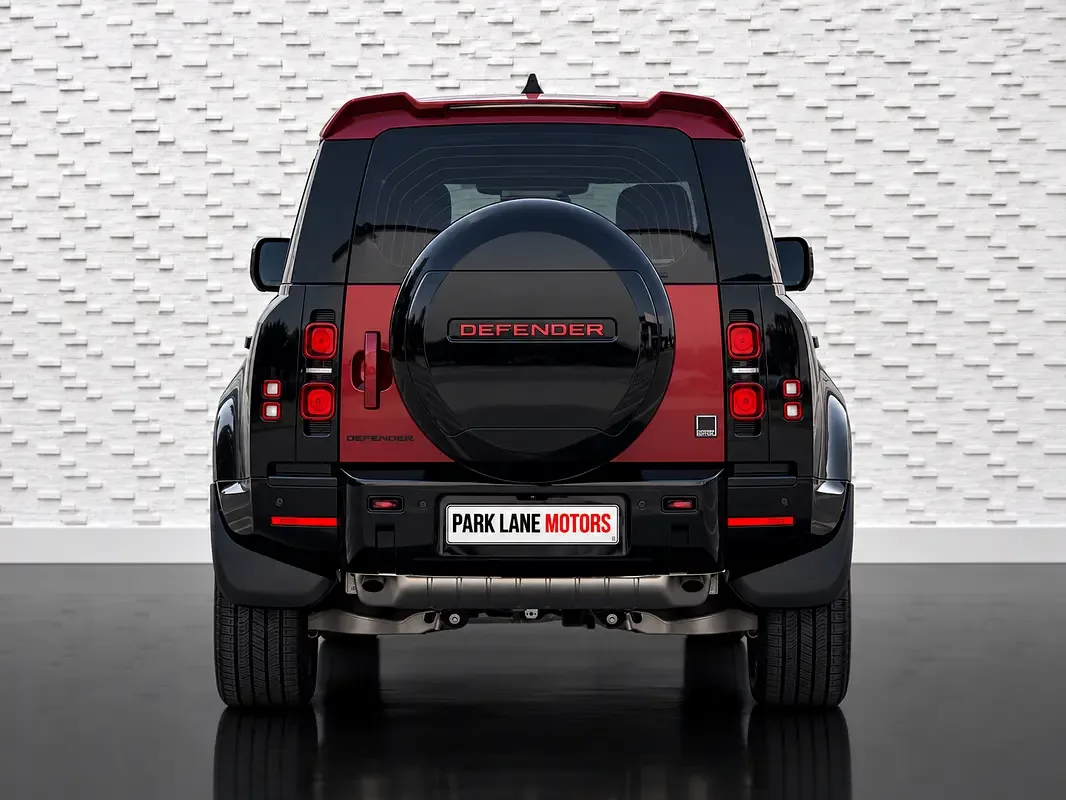 Land Rover Defender hybrid (PHEV) Defender P400e with 404 - 2