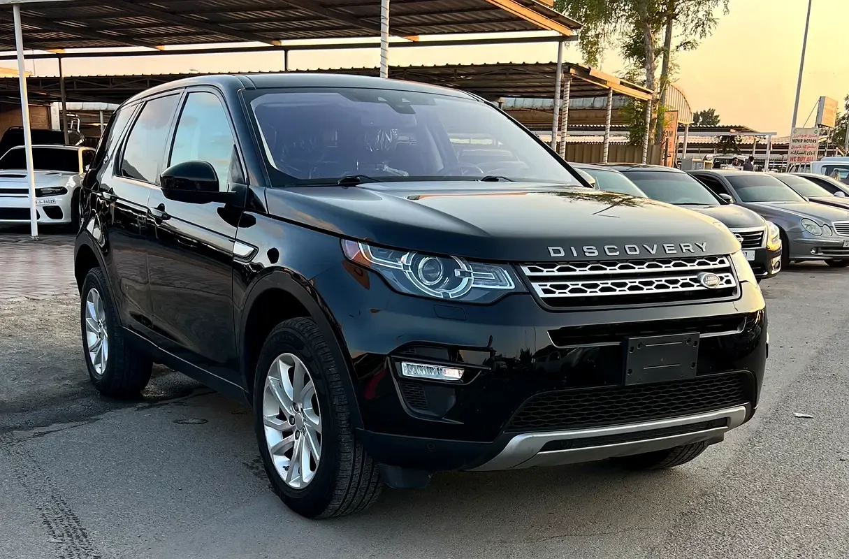 Land Rover Discovery 2.0 AT AWD (300 hp) - 6