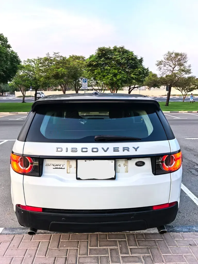 Land Rover Discovery 3.0 AT AWD (340 hp) - 16