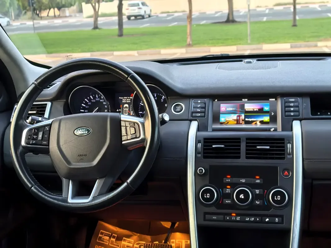 Land Rover Discovery 3.0 AT AWD (340 hp) - 15