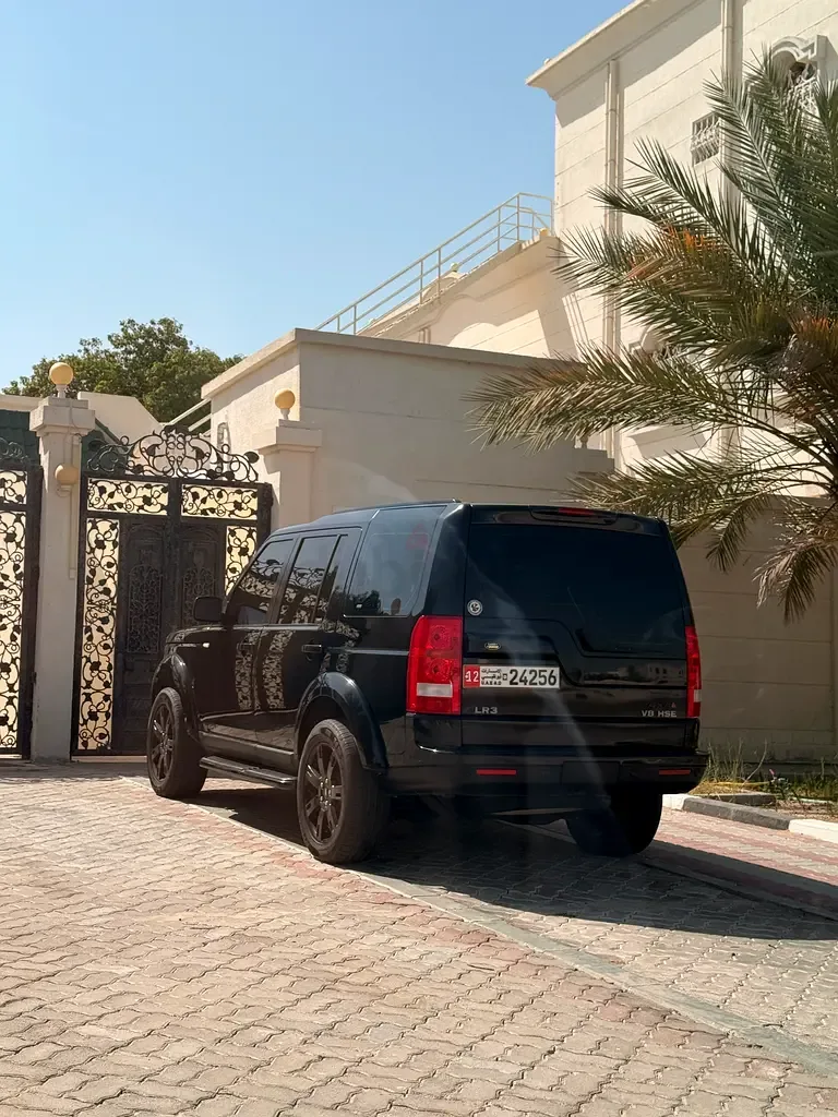 Land Rover Discovery 4.4 AT (295 hp)
