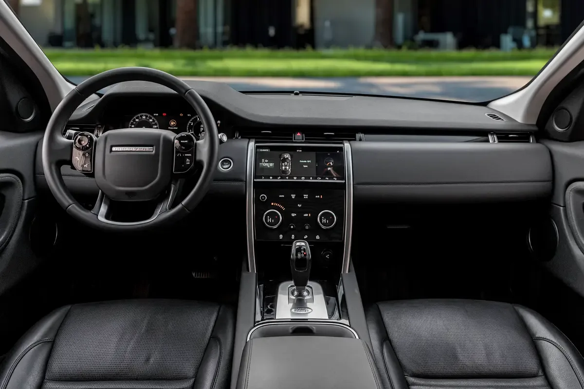 Land Rover Discovery Sport 2.0 AT AWD (200 hp) - 8