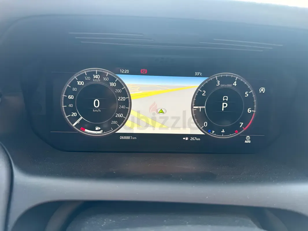 Land Rover Discovery Sport 2.0 AT AWD (200 حصان) - 10