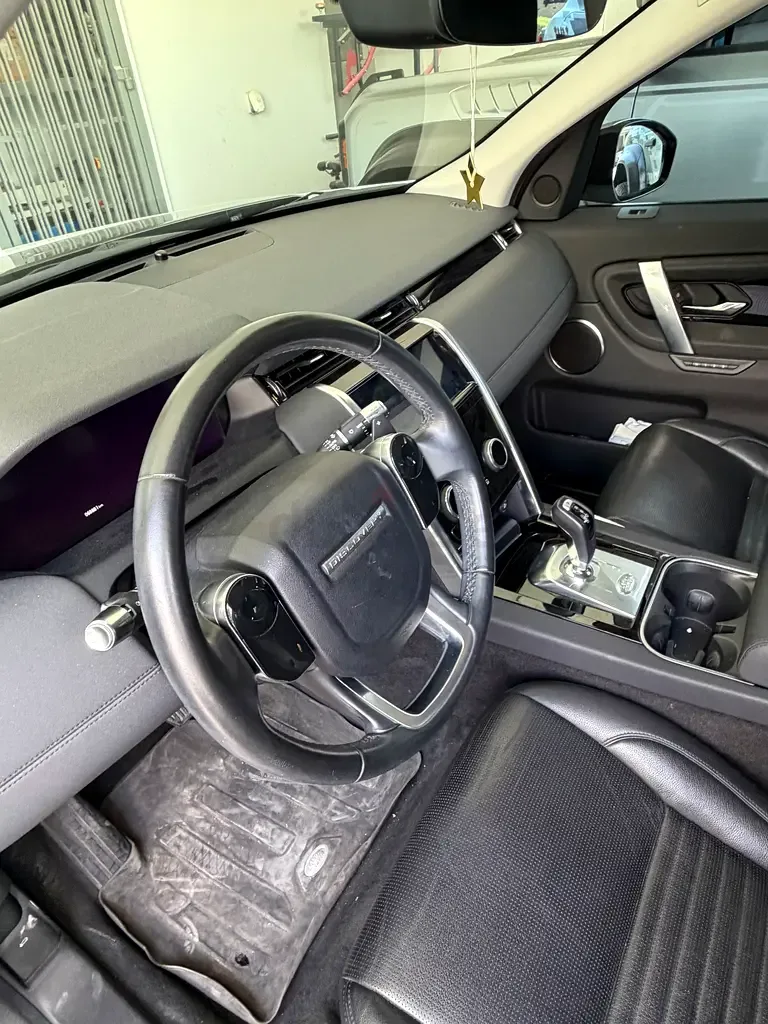 Land Rover Discovery Sport 2.0 AT AWD (200 حصان) - 9
