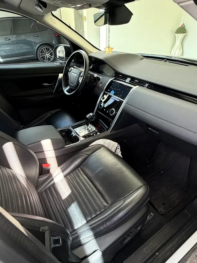 Land Rover Discovery Sport 2.0 AT AWD (200 حصان) - 11