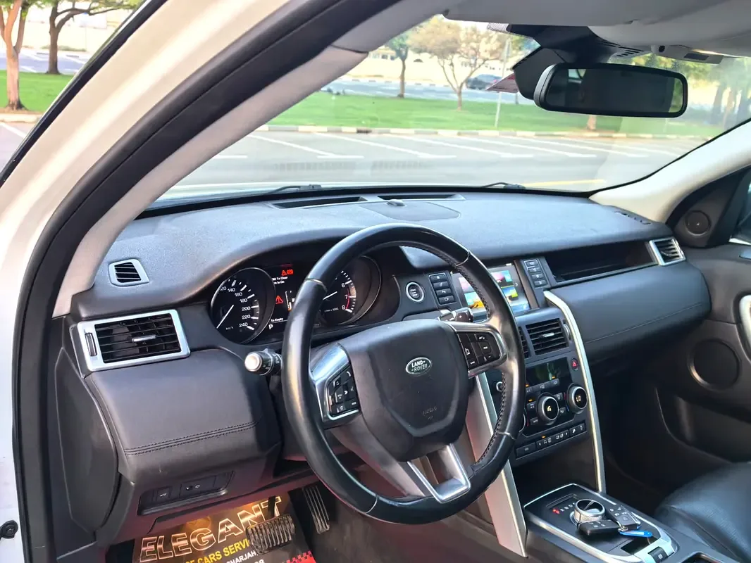 Land Rover Discovery Sport 2.0 AT AWD (290 hp) - 6