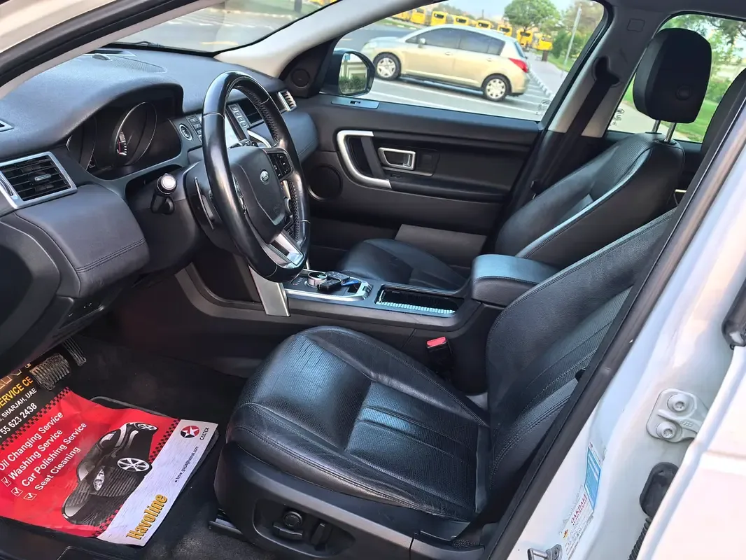 Land Rover Discovery Sport 2.0 AT AWD (290 hp) - 13