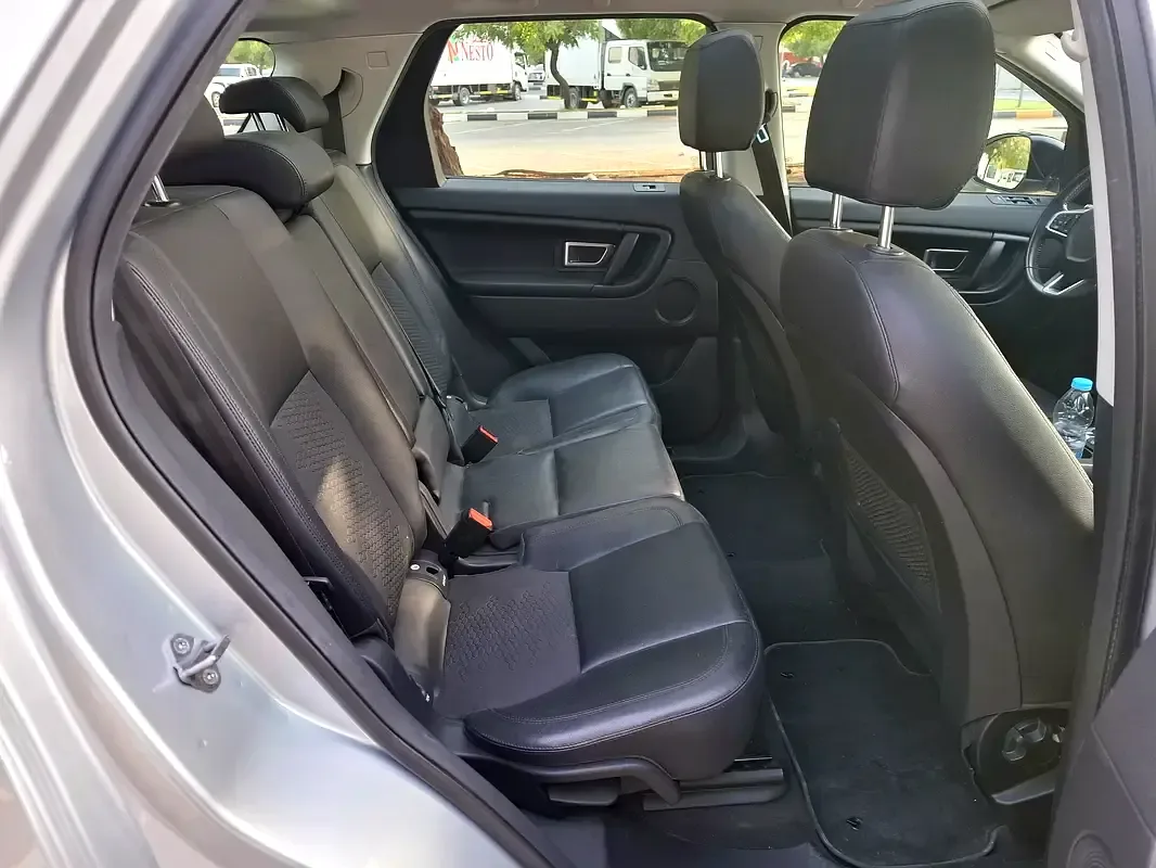 Land Rover Discovery Sport 2.0 AT AWD (290 hp) - 13